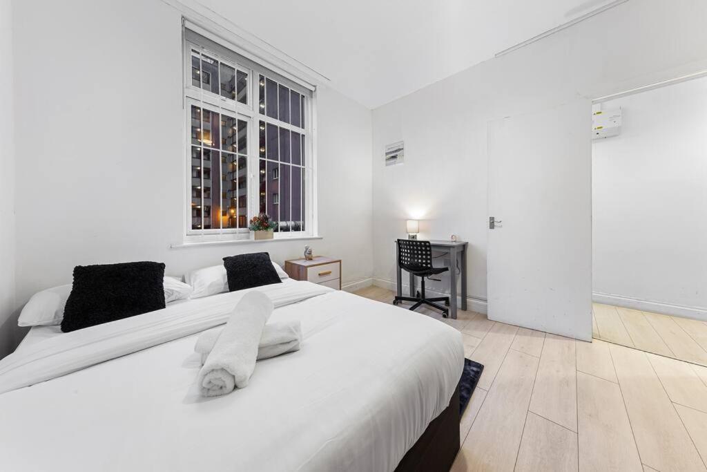 Holiday Home Near Kings Cross Sleep 12 Sp7 ลอนดอน ภายนอก รูปภาพ